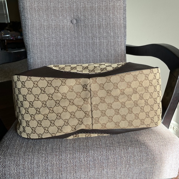 Authentic Gucci bag - Picture 9 of 16